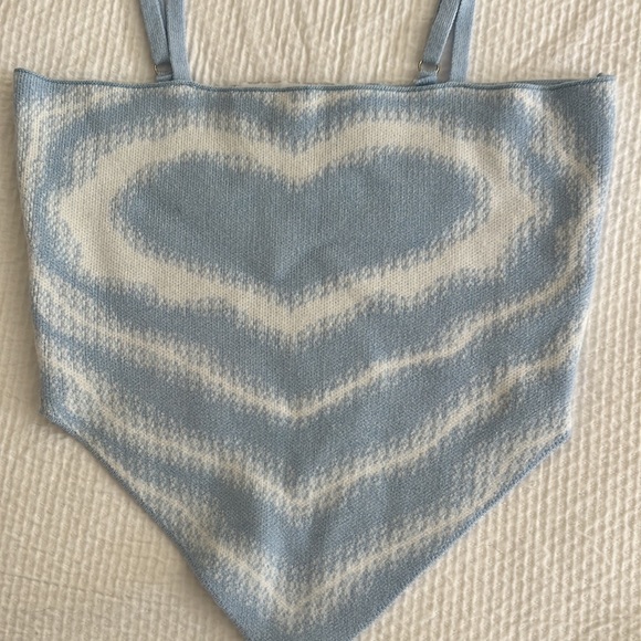 Crop Top - Picture 2 of 4